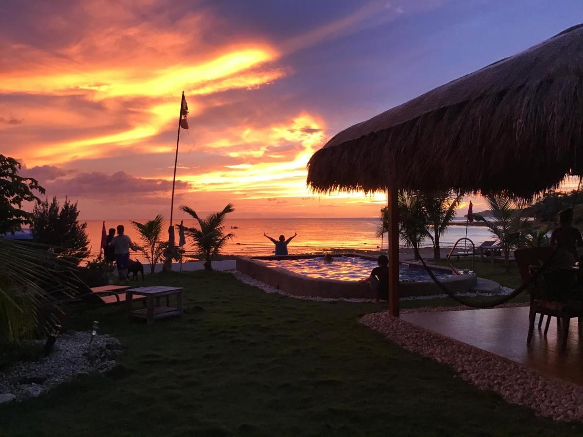Bamboobeachvilla2 Ac New Oceanfront Pool Sunsetview Garden Kitchen Satellite Starlink Wi-Fi Dimiao Bagian luar foto